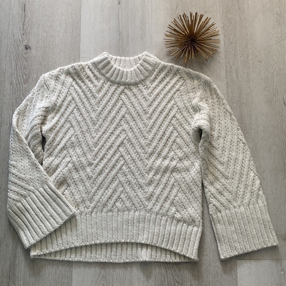 Chunky knit textured wide sleeve ivory‎ sweater XS winter fall cozy cottage core